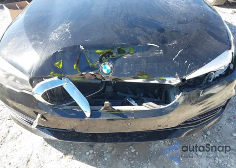 2019 BMW 530I xDrive z USA, uszkodzony, nr VIN WBAJA7C56KWW16607